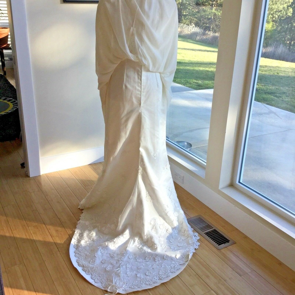 VTG Italian‎ Wedding Dress XS Princess Ivory Babydoll Long Sleeve Lace Romantic - Picture 8 of 11